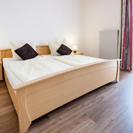 Apartment In Mit Grosser Terrasse Sankt Oswald-Riedlhuette